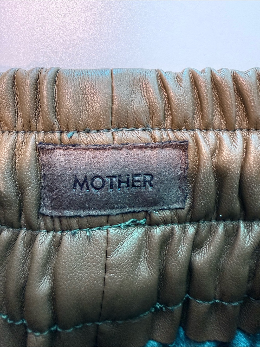 MOTHER The Rambler Lounger Ankle Faux Leather Pants Olive Size M - Picture 7 of 9